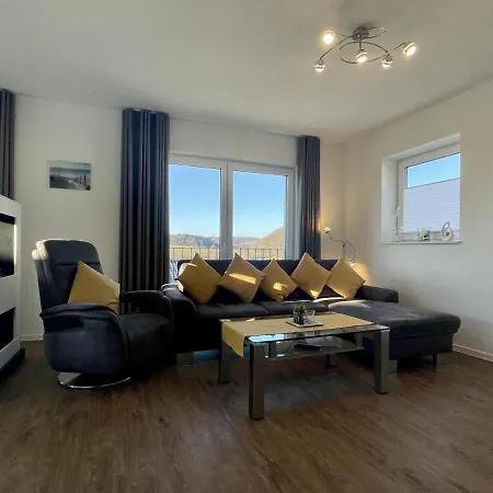 Diemelblick 22 - Seeblick Ferienhaus